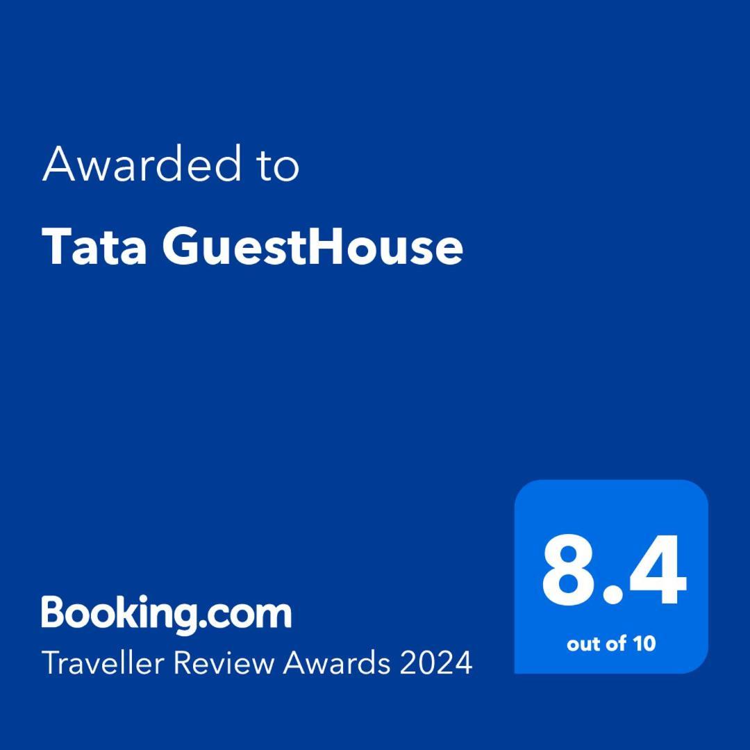 Tata Guesthouse Chiang Mai Extérieur photo